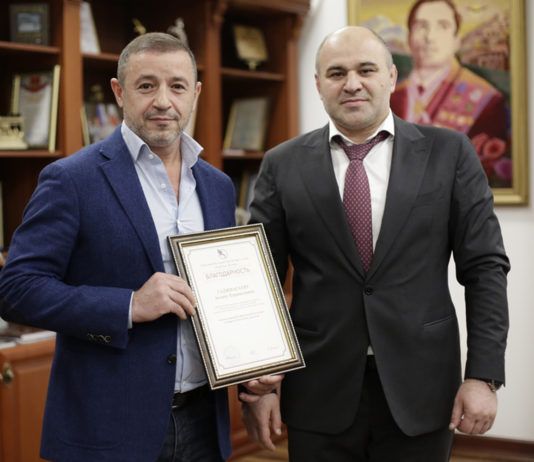 «Железного человека» чествовали в Минспорте республики