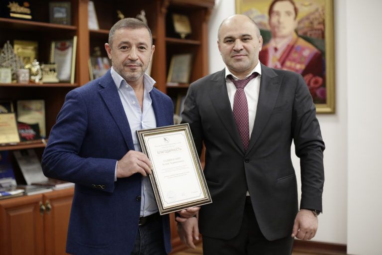 «Железного человека» чествовали в Минспорте республики