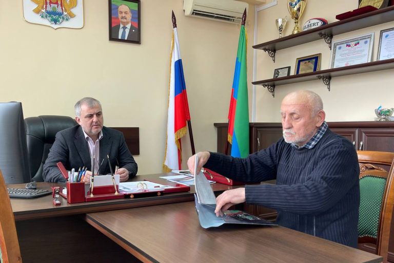 За помощью к депутату!