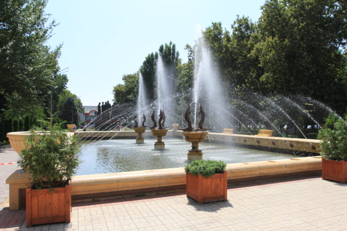 5940FB0E-6FB3-404C-A595-EE23B9024585