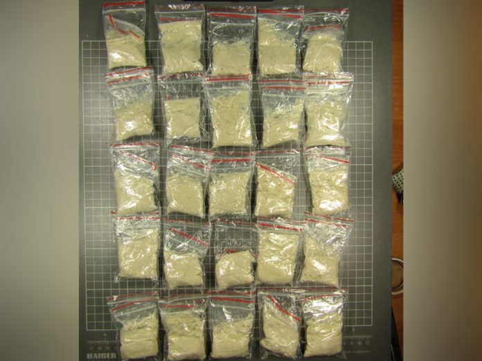 B753C4F8-2977-4EEF-8FB6-06382CDD4B6B