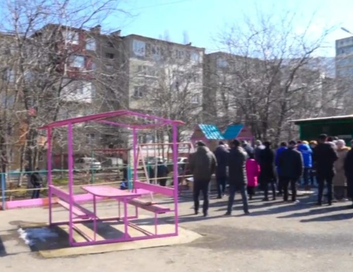 4AC42734-A593-452A-9A8C-FE90E329A759