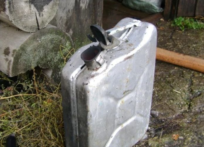 E2B6E903-E163-4423-A81B-0AEEE64CD91D