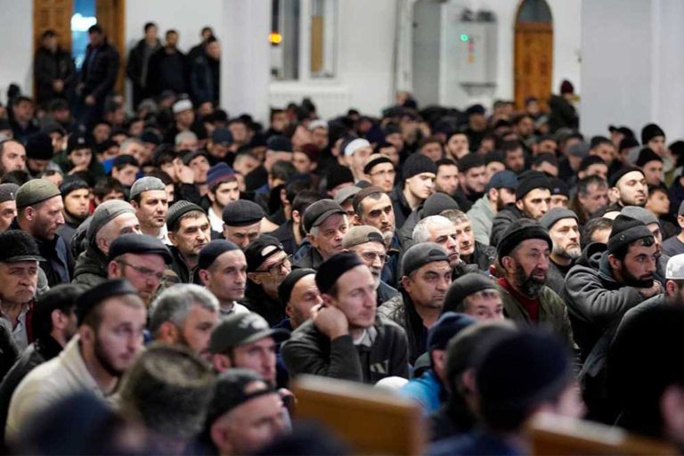 «Вечер Корана» провели во всех джума-мечетях Дагестана