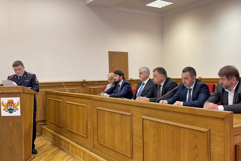 Состоялась очередная сессия городского Собрания