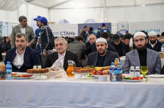 F4DA4B97-6771-4EAD-86BD-551B20AD3BA0