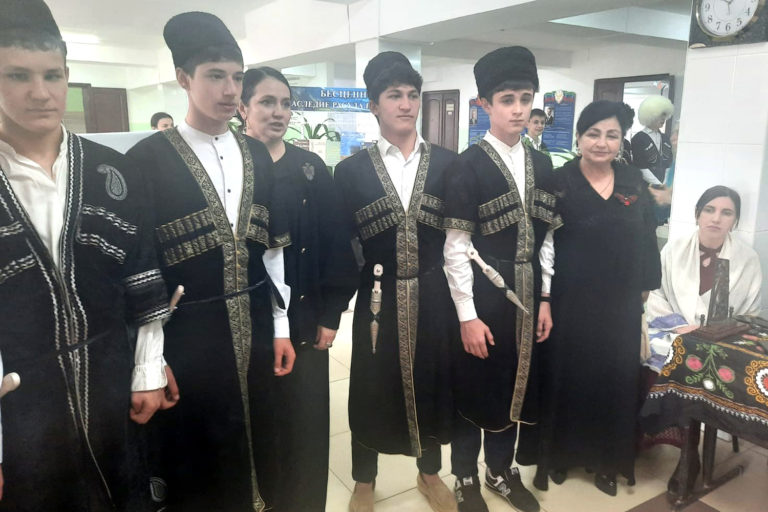 «На крыльях песни и мечты»