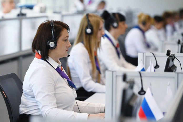 Фото_Контакт-центр_оператор