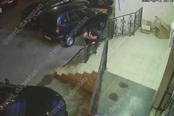 1B923C2E-165B-4079-85D0-8414EAE7D995