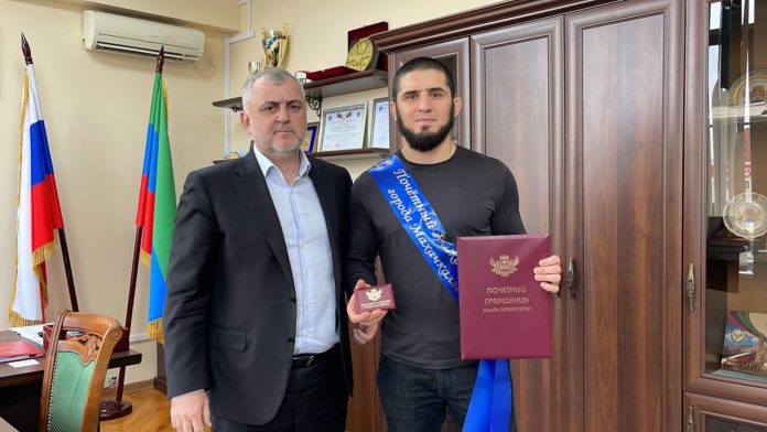 41F106D1-3A18-4BC6-AE41-3915DC3A12B5