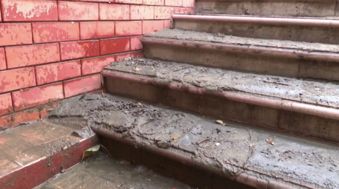 64552274-0E34-4B69-9359-8EA52CFB4F32