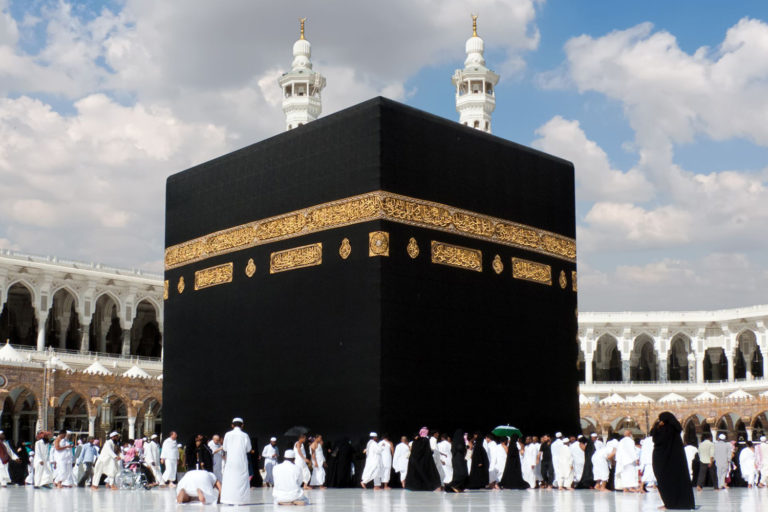 Сколько раз Пророк Мухаммад ﷺ совершал хадж и умру?