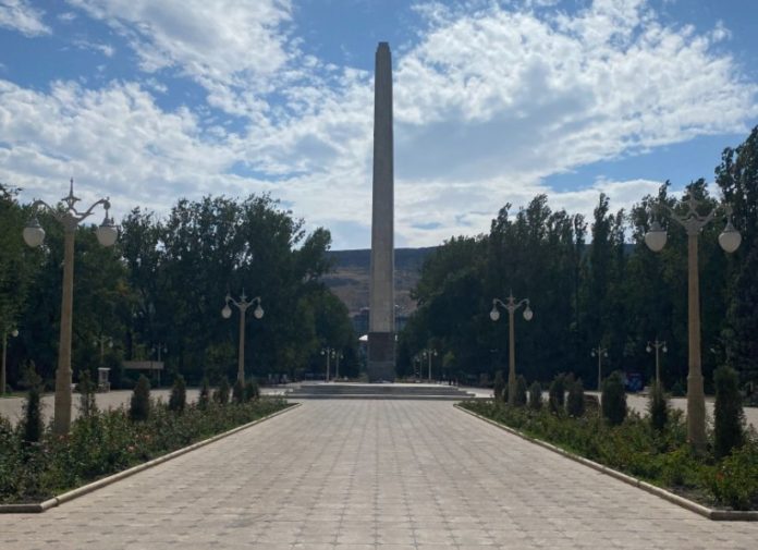 394EA613-A60F-42D7-9365-947CDF61D49E