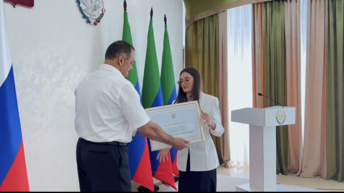 61EFCDA7-508A-4A86-9F8A-309CC93E6665