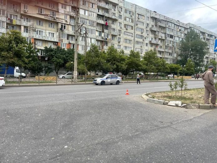 66ADA5A1-E013-4D36-AE32-AB84BD05AE96