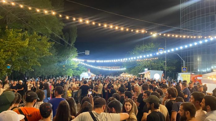 7859F361-C2EA-47FA-8226-3CA8CDFECD35