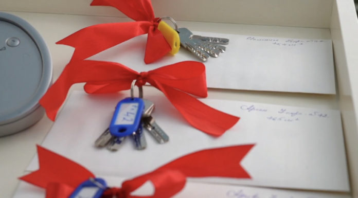 5F512CC7-2440-4537-A2EE-2FFEB3712BF9