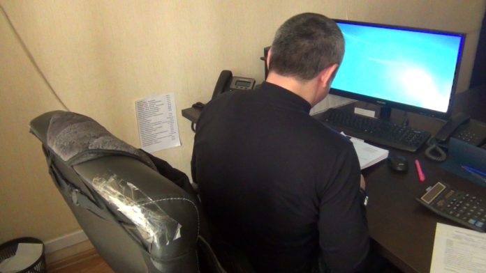 42C344EA-22A7-4229-8374-8A16F1F45E42