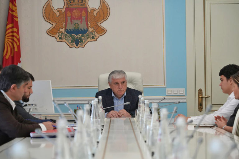 Юсуп Умавов провел прием граждан