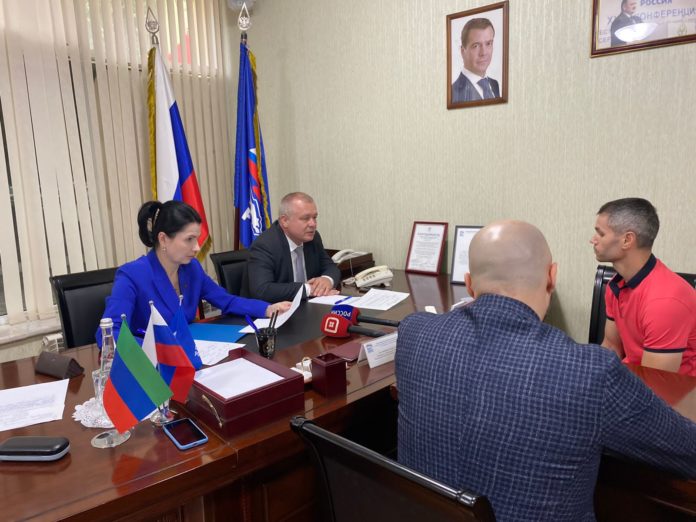 AE815D89-8688-4ABD-8C8D-C2833C784BCA