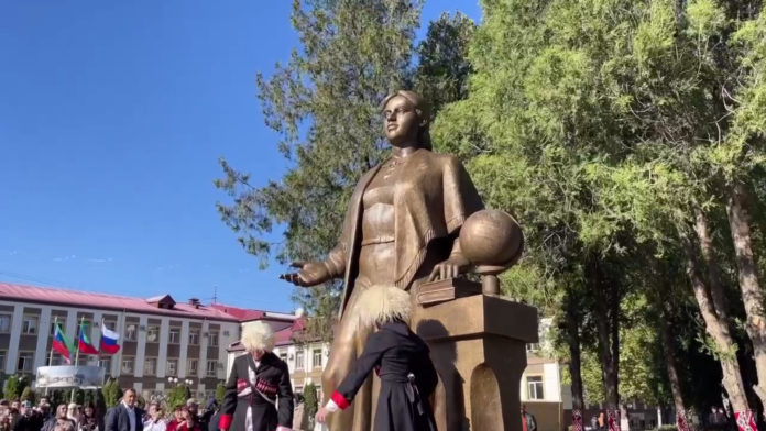 D12E7418-06D7-4675-BF08-5DCD823248CC