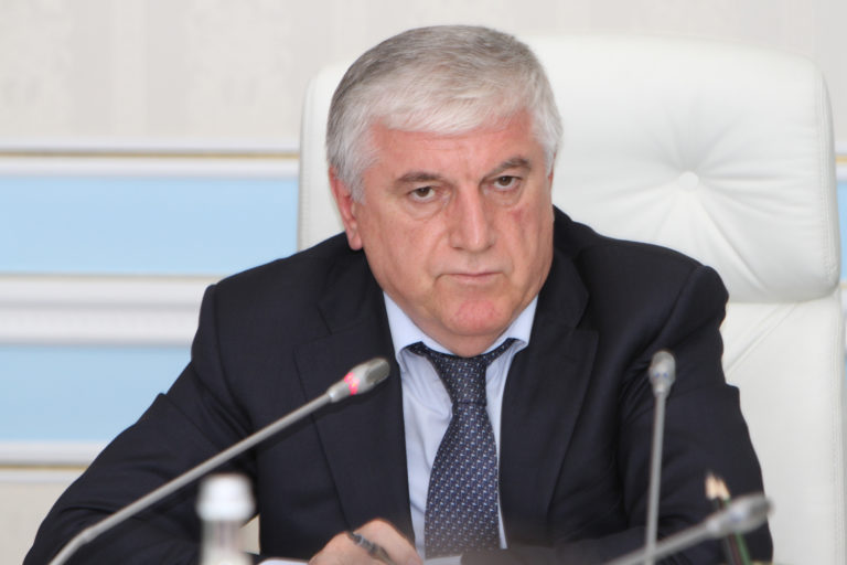 Мэр Махачкалы прокомментировал выступление Сергея Меликова о проблеме энергоснабжения в Дагестане