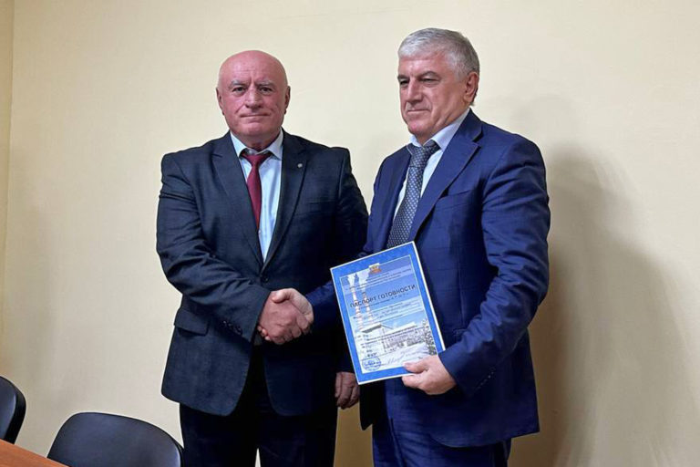 Махачкала получила паспорт готовности к осенне-зимнему периоду