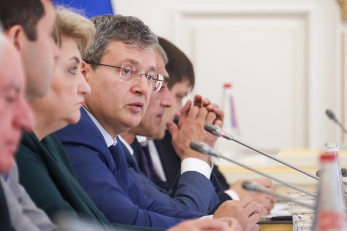 24B4FED6-8091-43CC-85F3-DF800AE9CA26