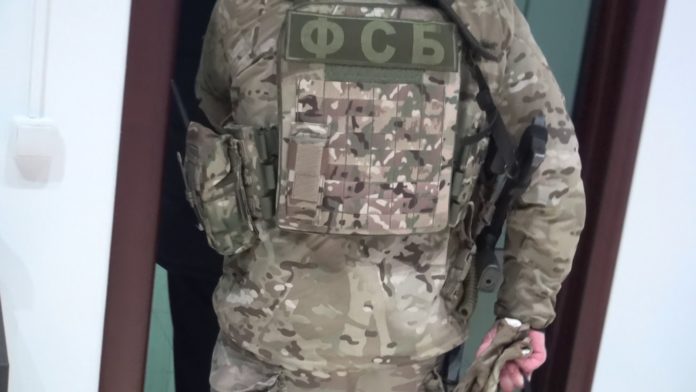 8B88CFB1-4C4D-412F-BF57-62FF060BBB0B