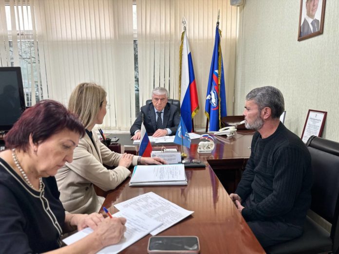 47CFFA6A-9B30-4FEE-B27A-5F3C15A3F21A