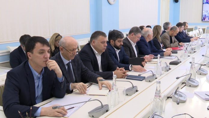 9FFFFA60-1F7F-47EF-B144-F798647CC783