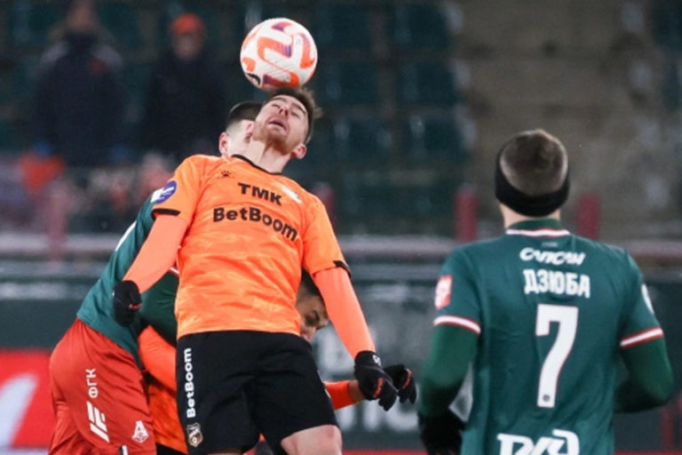 Российский футбольный клуб вошел в топ-10 самых высокорослых в мире