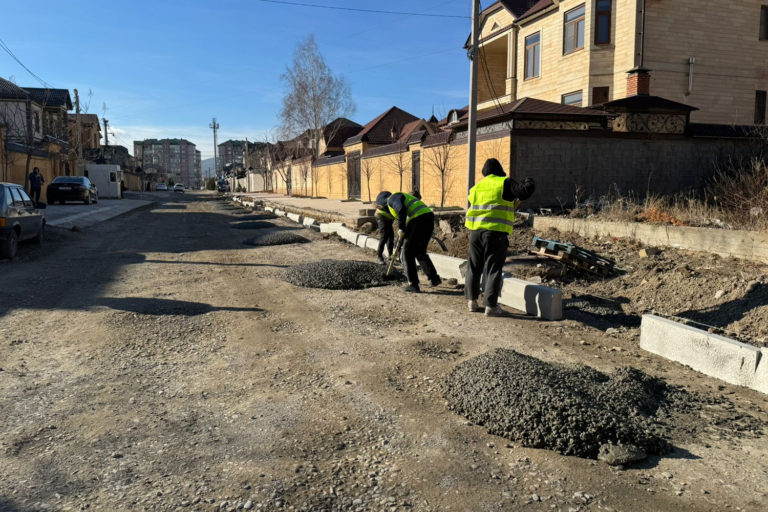 На одной из улиц по просьбе жителей уложат асфальт