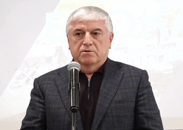 5A1C9CB4-A7E9-4C73-A85D-9B8542C0D1DA