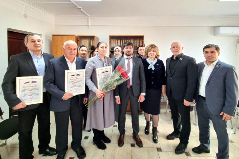 Встречи с трудовыми коллективами