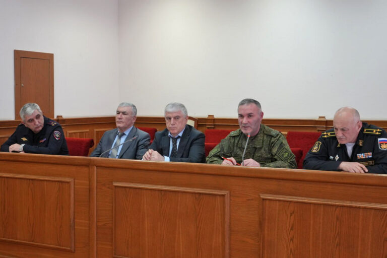 Обсуждены вопросы организации весеннего призыва в армию