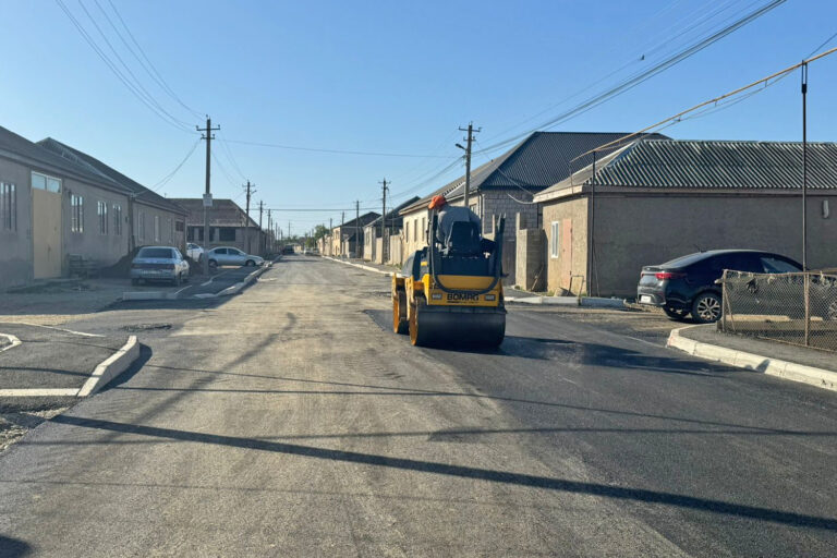 В с. Шамхал-Термен проводится ремонт дорожного полотна