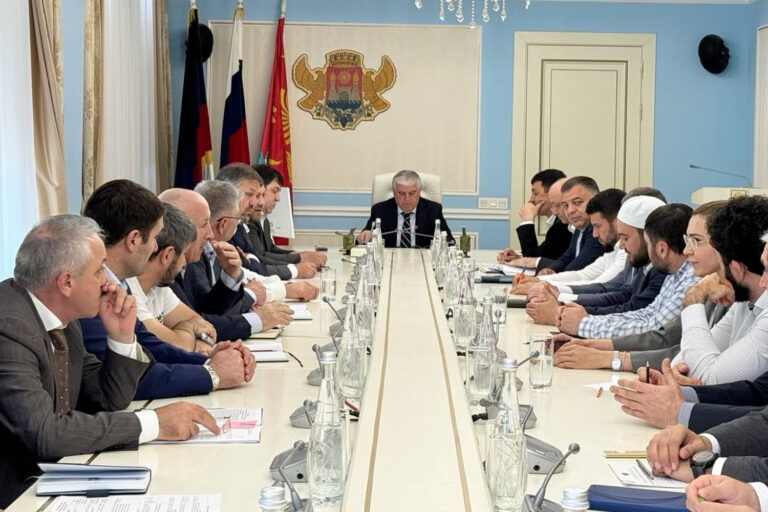В мэрии прошло ежедневное совещание