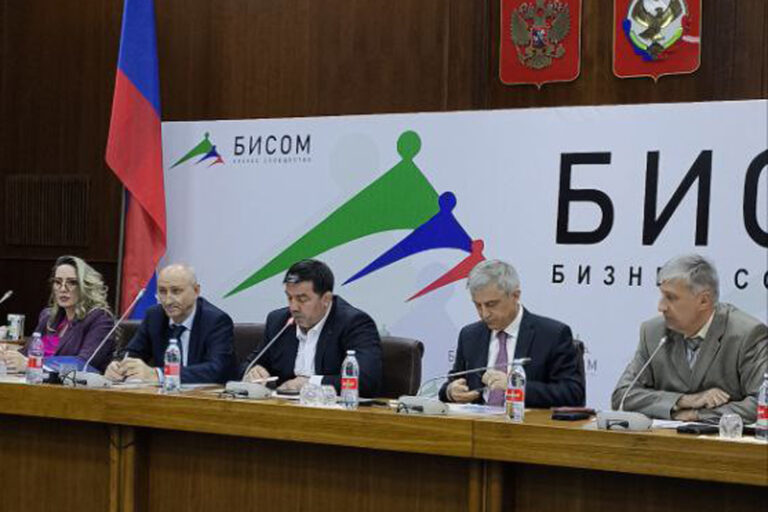 Всем выйти из тени