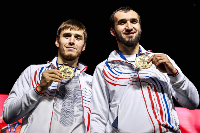 Боксеры Атаев и Гаджимагомедов выиграли Чемпионат Европы