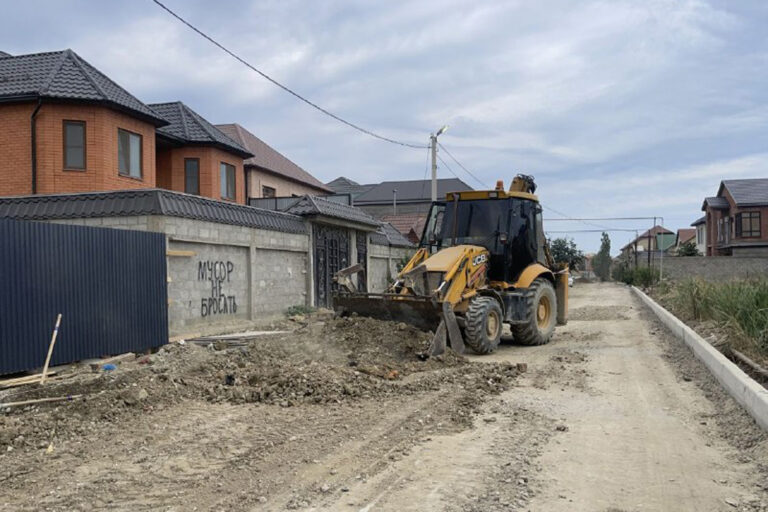 На ул. Бетонной проводится капремонт дорожного полотна