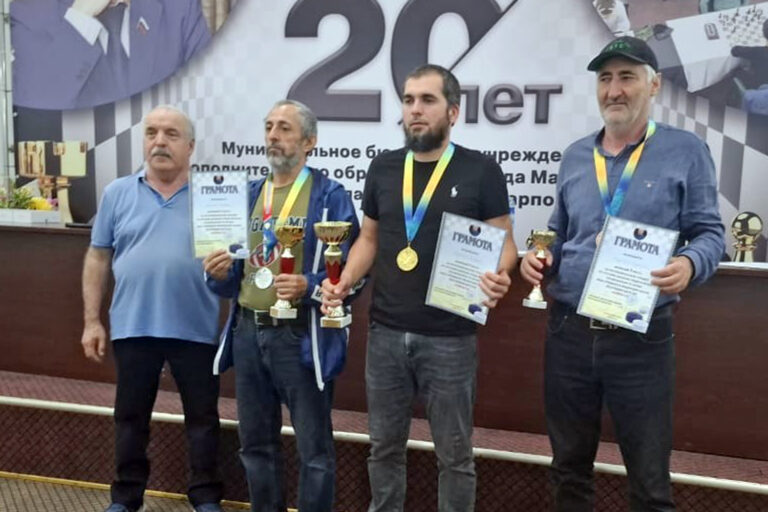 В Махачкале прошел 1-й этап Кубка РД по русским шашкам