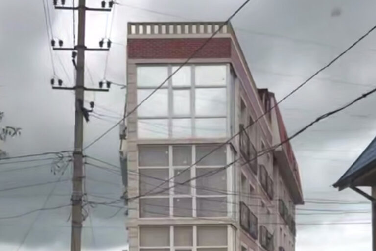 Фотофакт