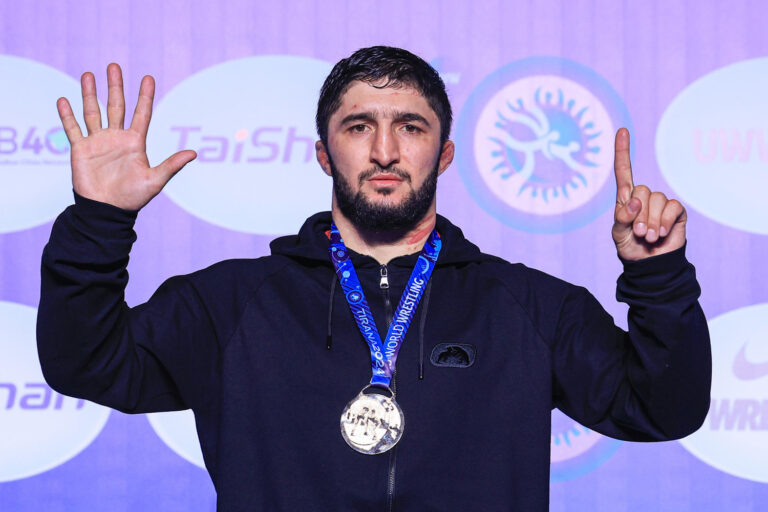 Абдулрашид Садулаев: шесть титулов чемпиона мира в трех категориях
