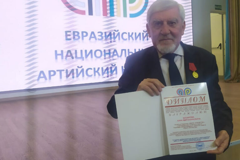 Кавалер ордена «Элита Отечества»