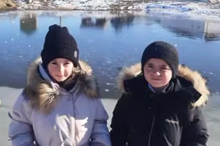 Первоклассница спасла провалившегося под лед ребенка