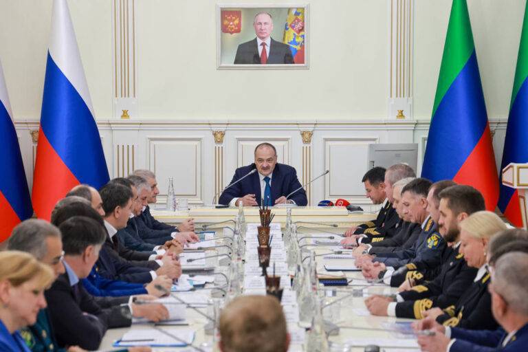 Альтернатива окну в Европу