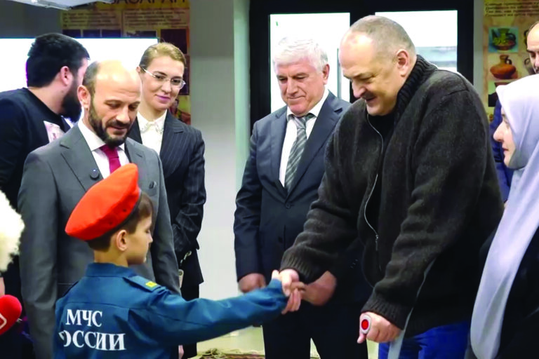 «Разные, но равные»