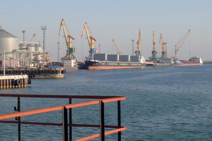 Порт Махачкалы