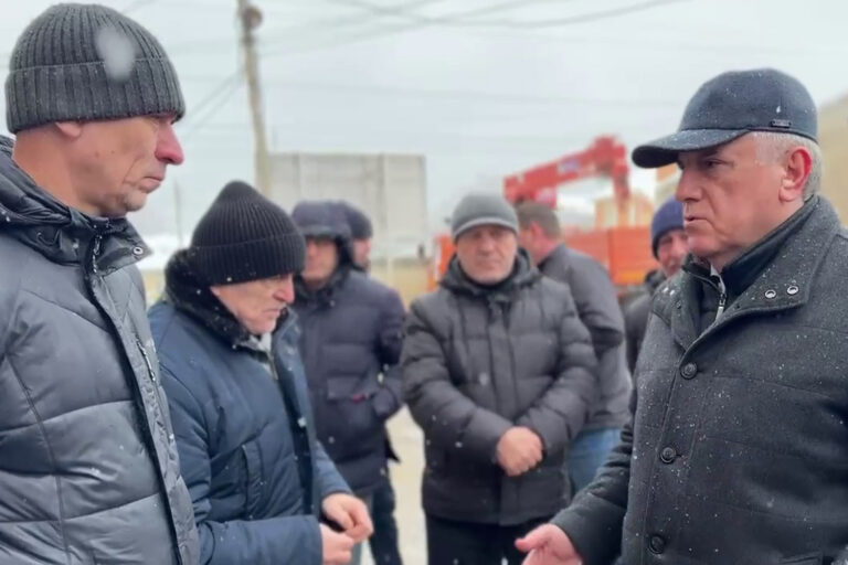 Глава города пообщался с работниками МБУ